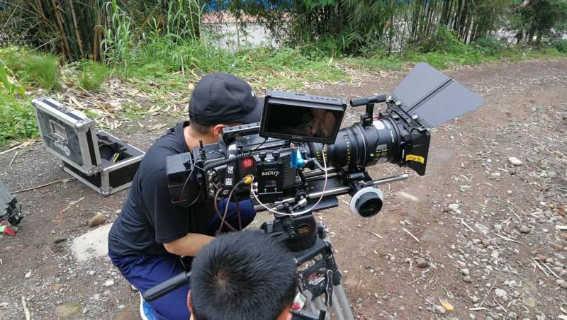 白碱滩区产品宣传视频拍摄公司：匠心独运，雕琢品牌名片