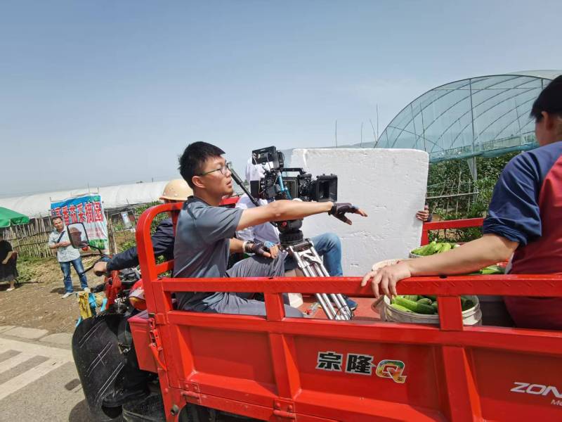 电商爆款背后的推手：白碱滩区产品视频拍摄公司精准捕捉卖点痛点